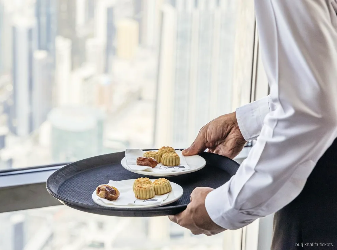 Bornes interactives incluses avec le billet SKY niveau 148 du Burj Khalifa