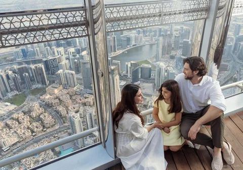 Wejście bez kolejki używane przy biletach fast track na Burj Khalifa