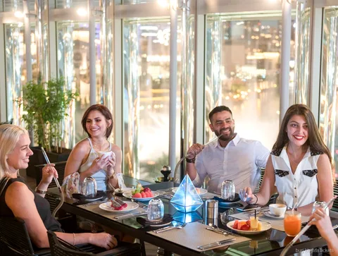 Repas en 3 plats servi dans le cadre du billet dîner Burj Khalifa